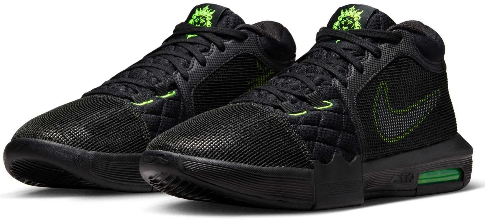 LeBron Witness 8 Men's Basketball Shoes