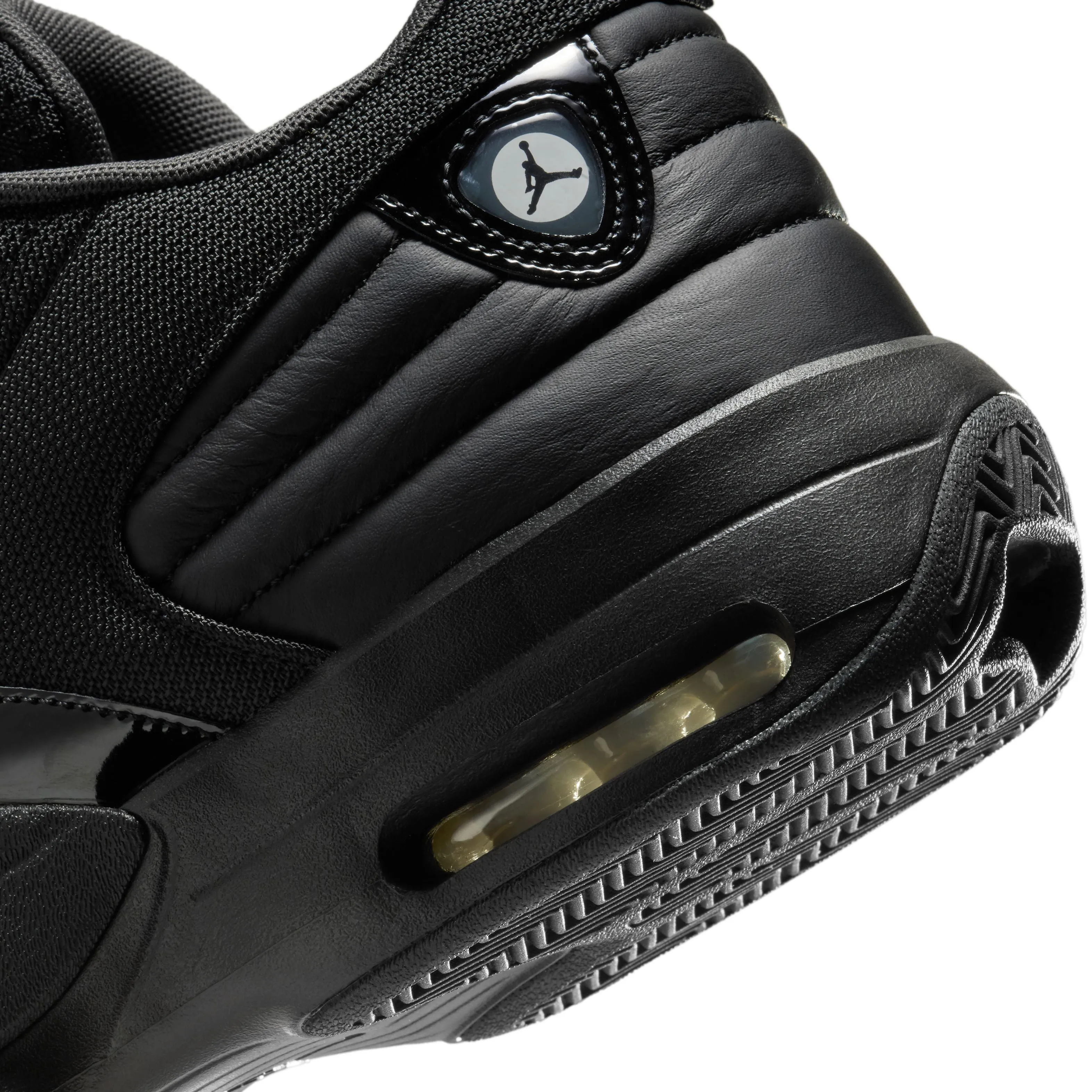 Max Aura 6 Men's Basketball Shoes