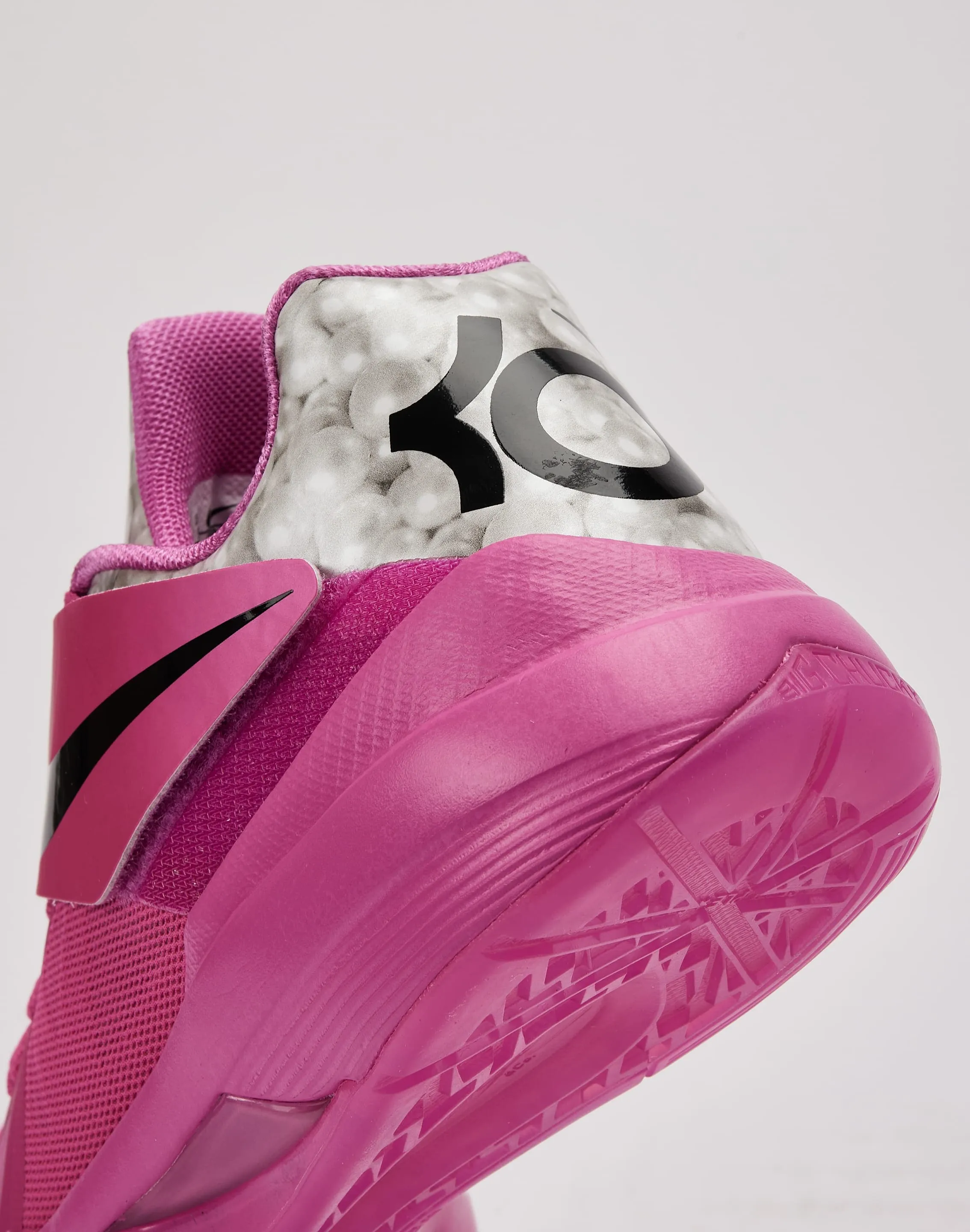 Nike KD 4 'Aunt Pearl'