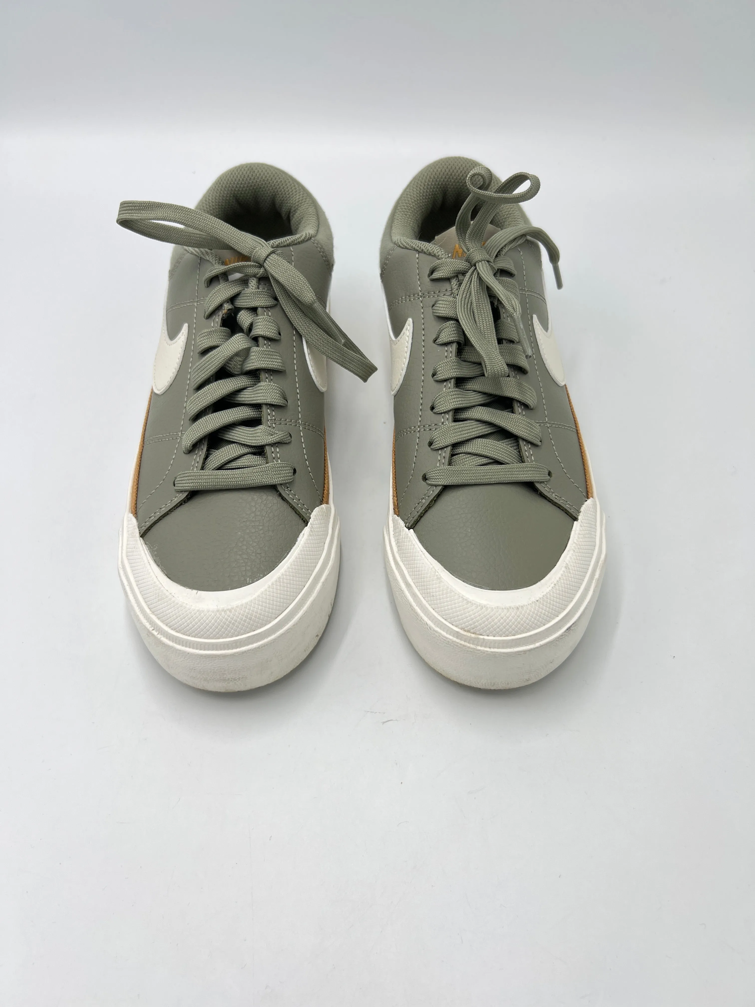 Shoes Athletic By Nike  Size: 7 nike