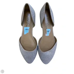 Shoes Flats By Clothes Mentor In Tan, Size: 7.5