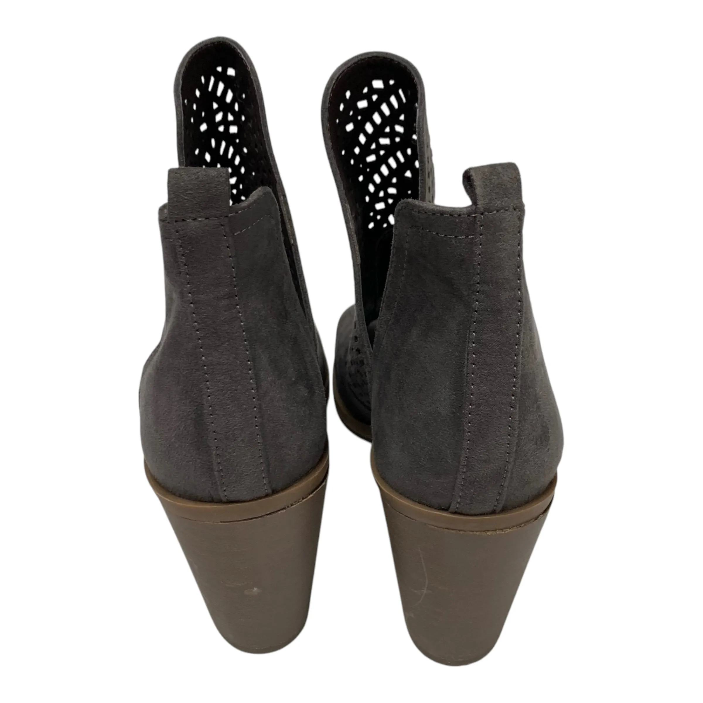 Shoes Heels Block By Steve Madden In Grey, Size: 7 steve madden
