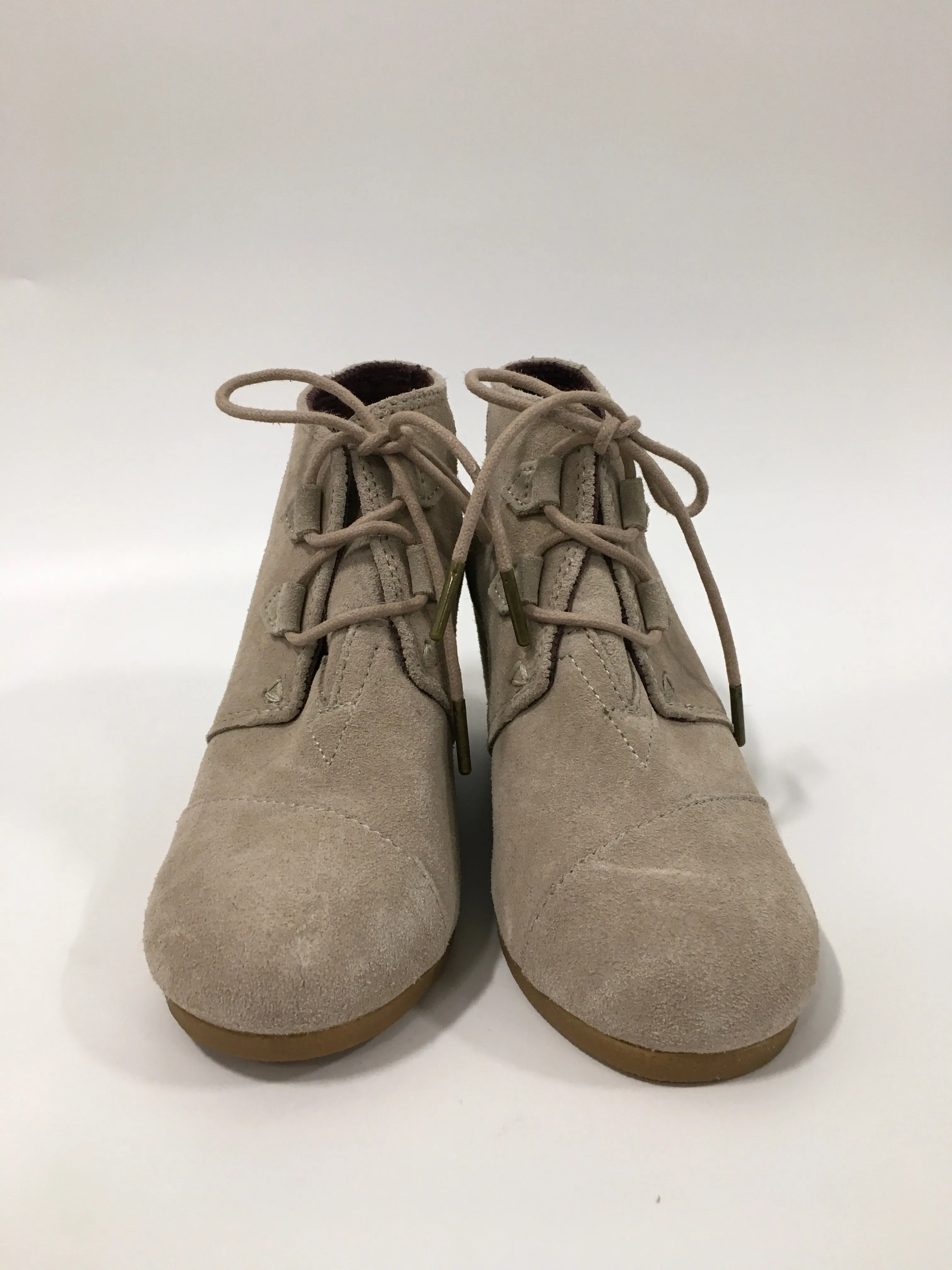 Shoes Heels Wedge By Toms In Tan, Size: 7.5 toms